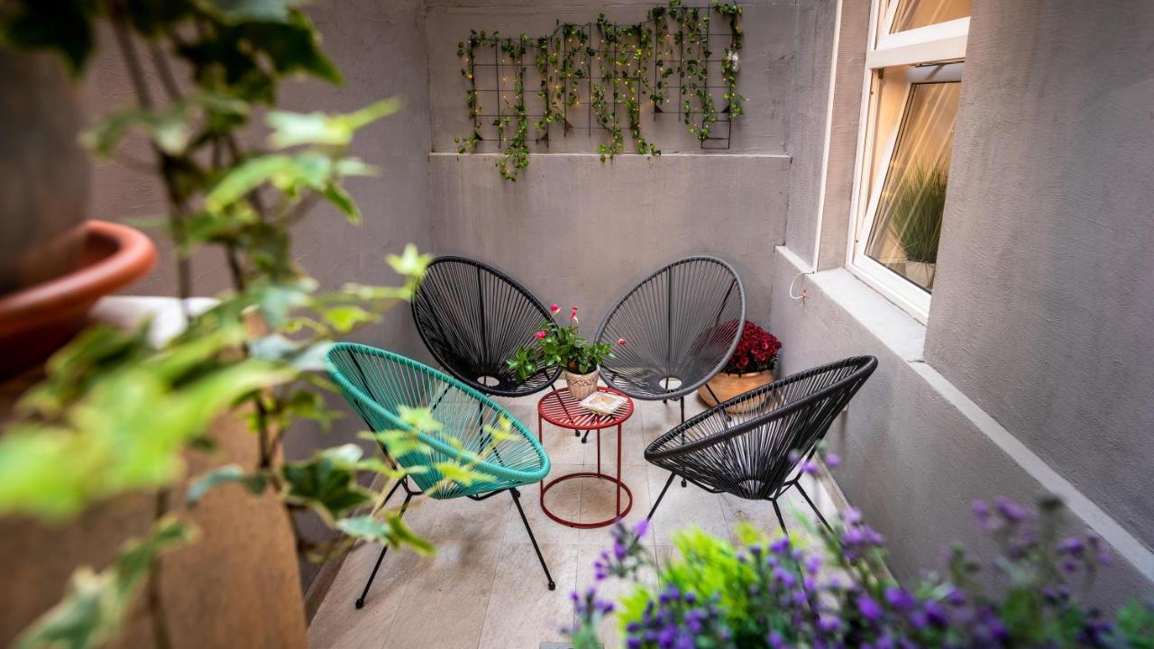 Apartments Santini Zagreb Exterior photo