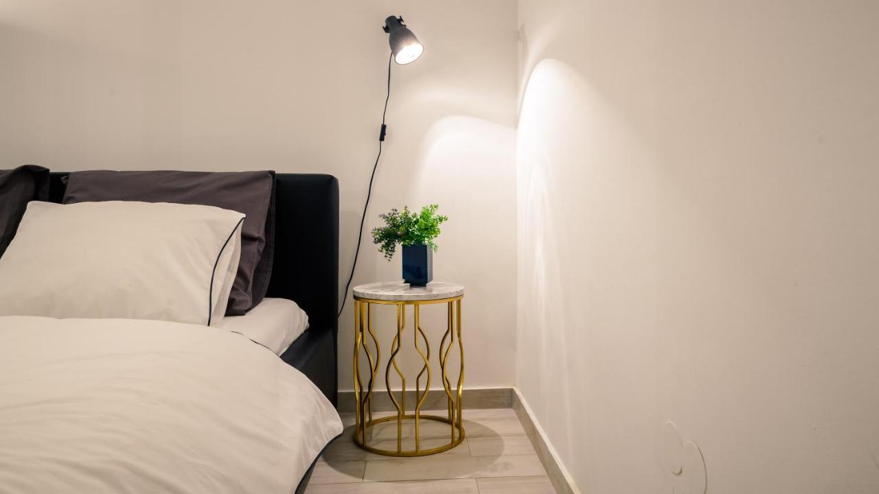 Apartments Santini Zagreb Exterior photo